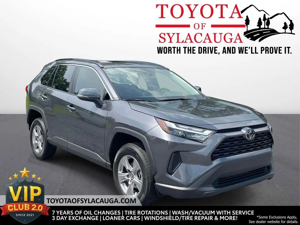 Used 2025 Magnetic Gray Metallic Toyota XLE image 1