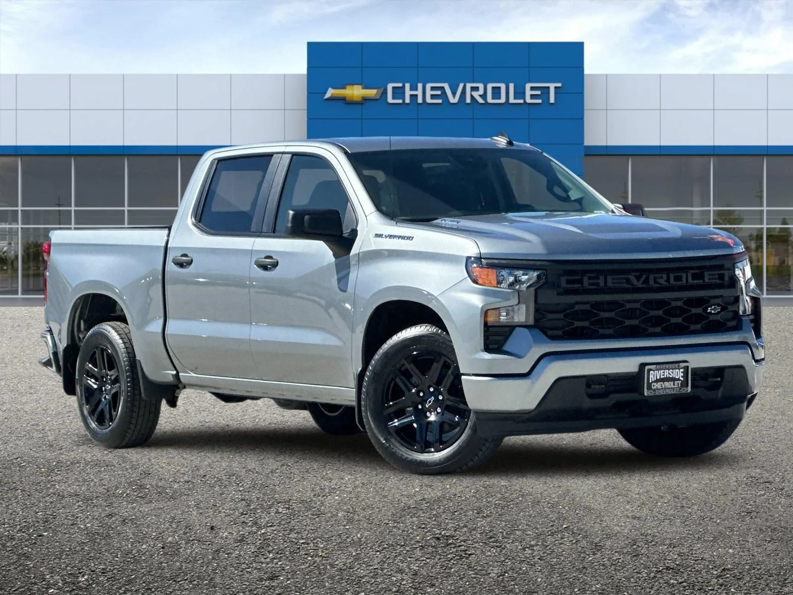 2026 Chevrolet Silverado 1500 Custom - Photo 2