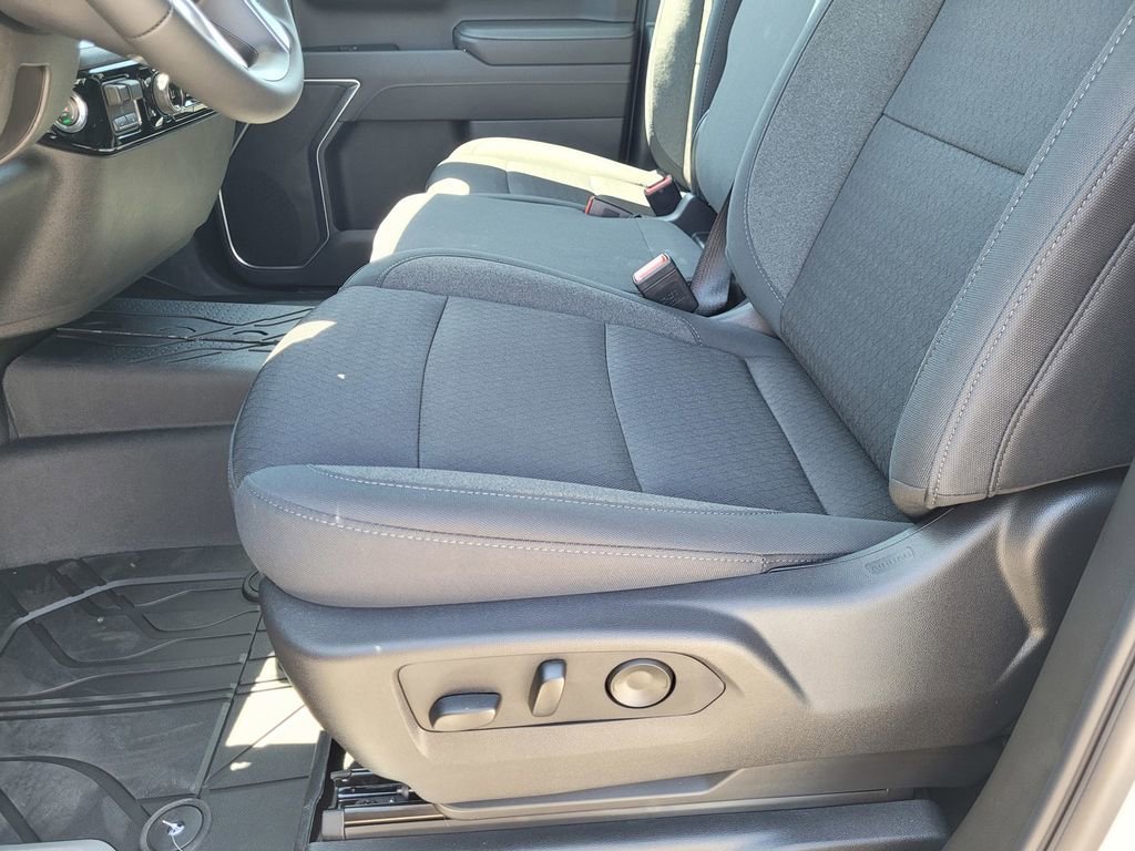 2025 Chevrolet Silverado 1500 LT - Photo 24