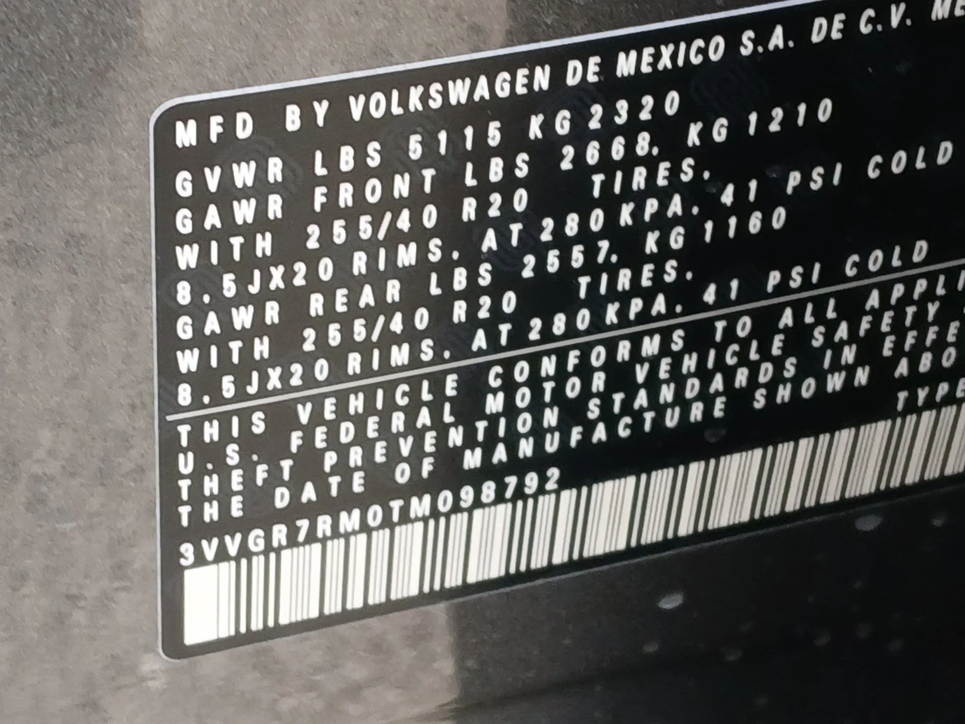 New 2026 Platinum Gray Metallic Volkswagen SE R-Line Black image 18