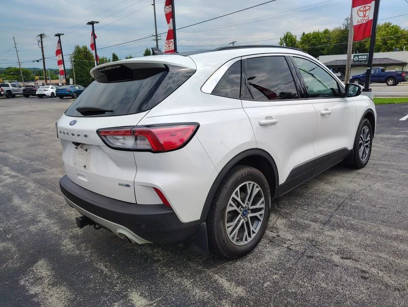 Used 2020 White Ford SEL image 5
