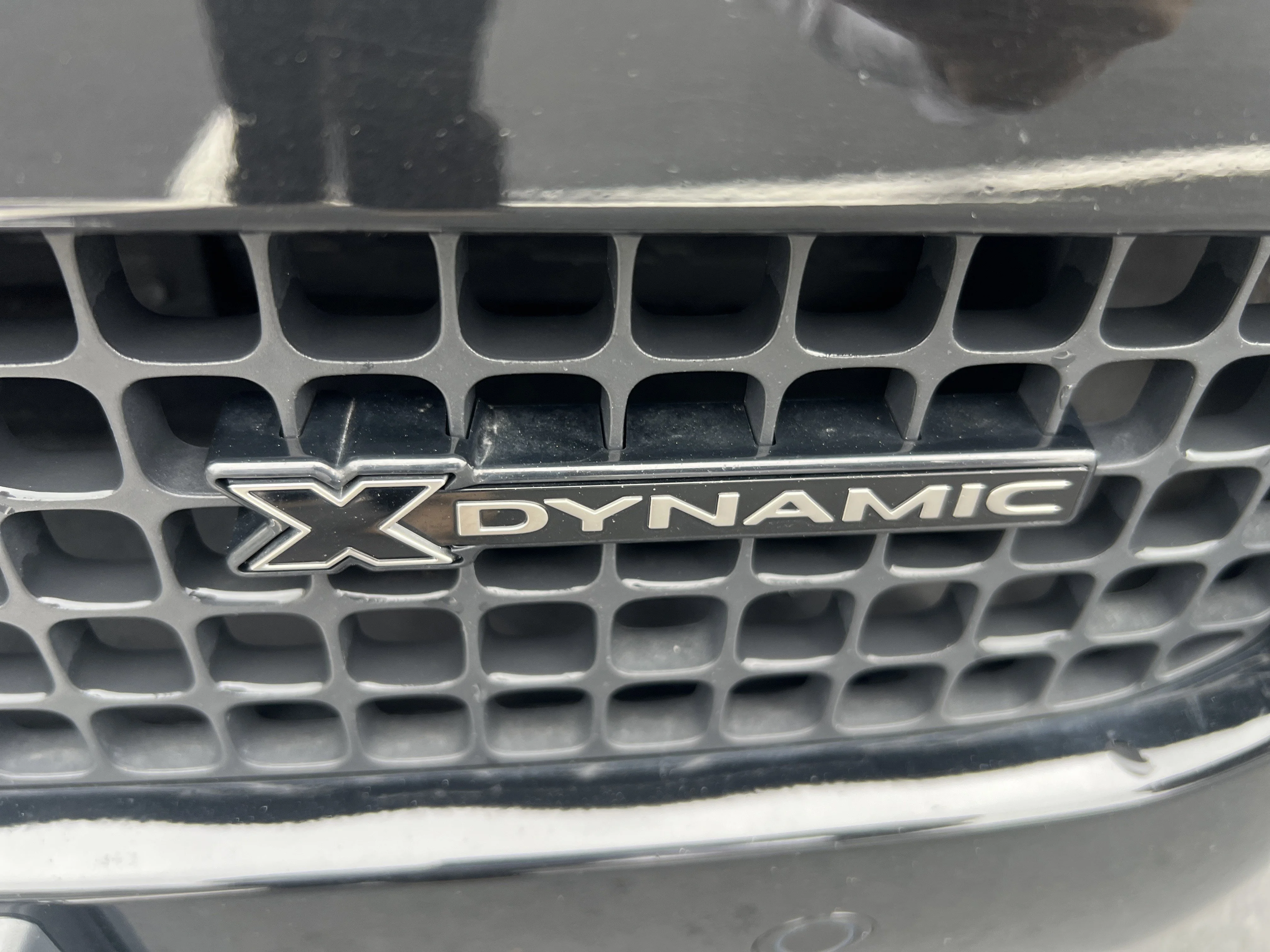 Used 2023 Santorini Black Metallic Land Rover X-Dynamic SE image 9