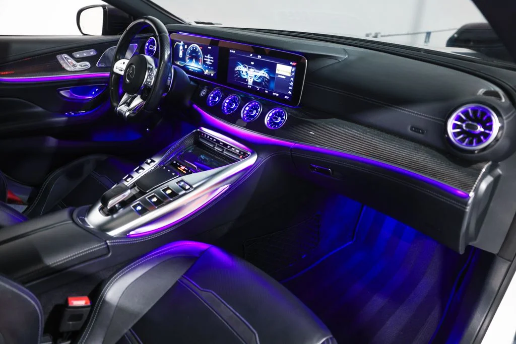 Used 2019 White Mercedes-Benz Base image 23