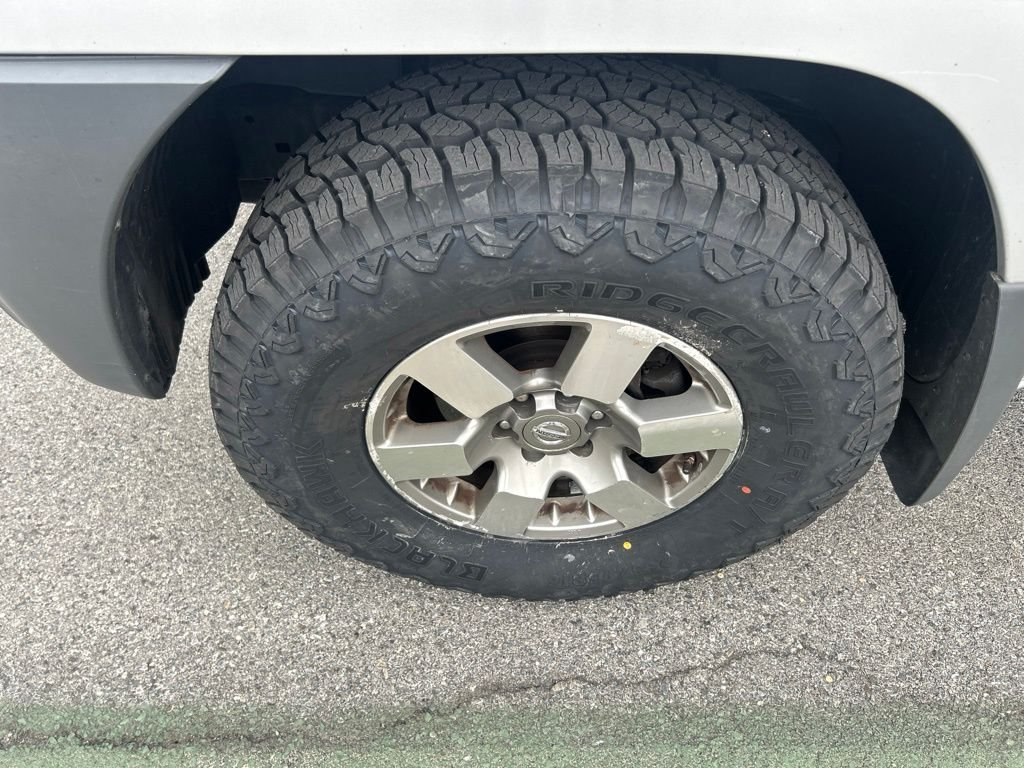 Used 2012 Silver Nissan PRO-4X image 8