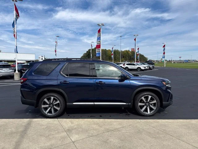 Certified Used 2023 Obsidian Blue Pearl Honda Touring image 4