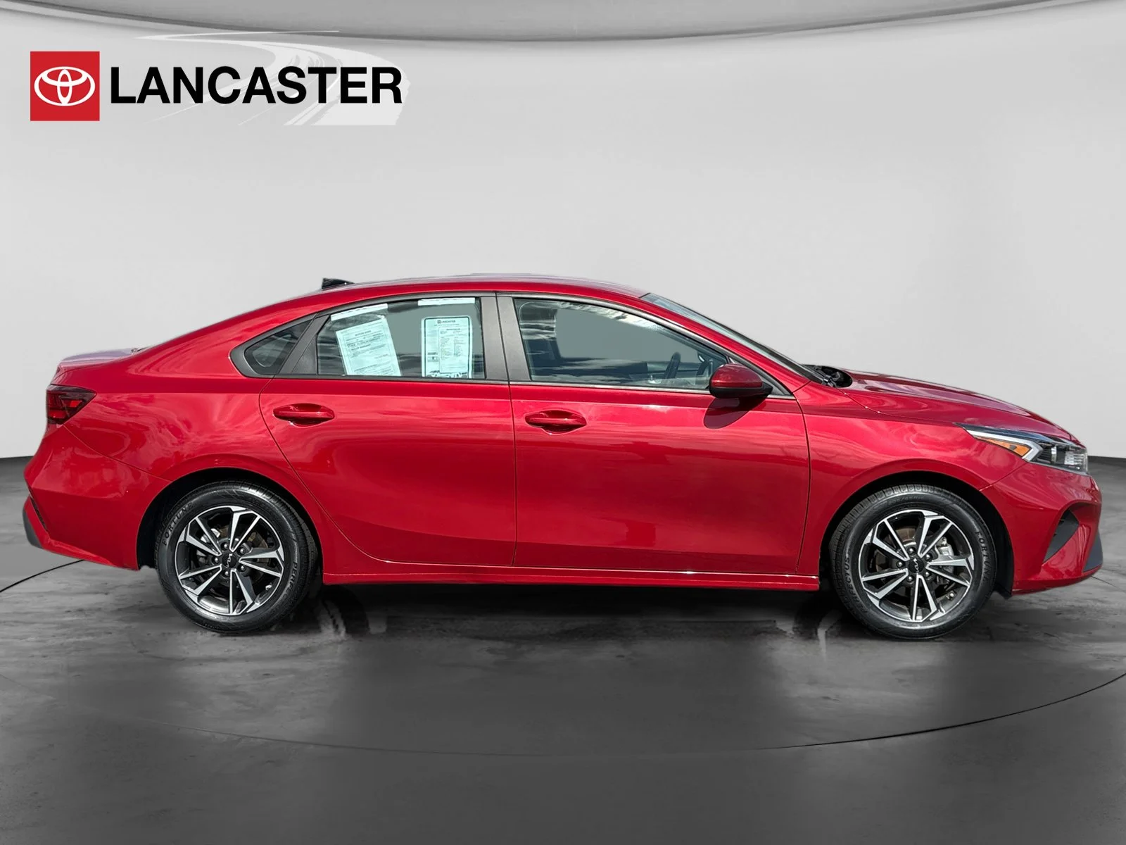 Used 2024 Currant Red Kia LXS image 8
