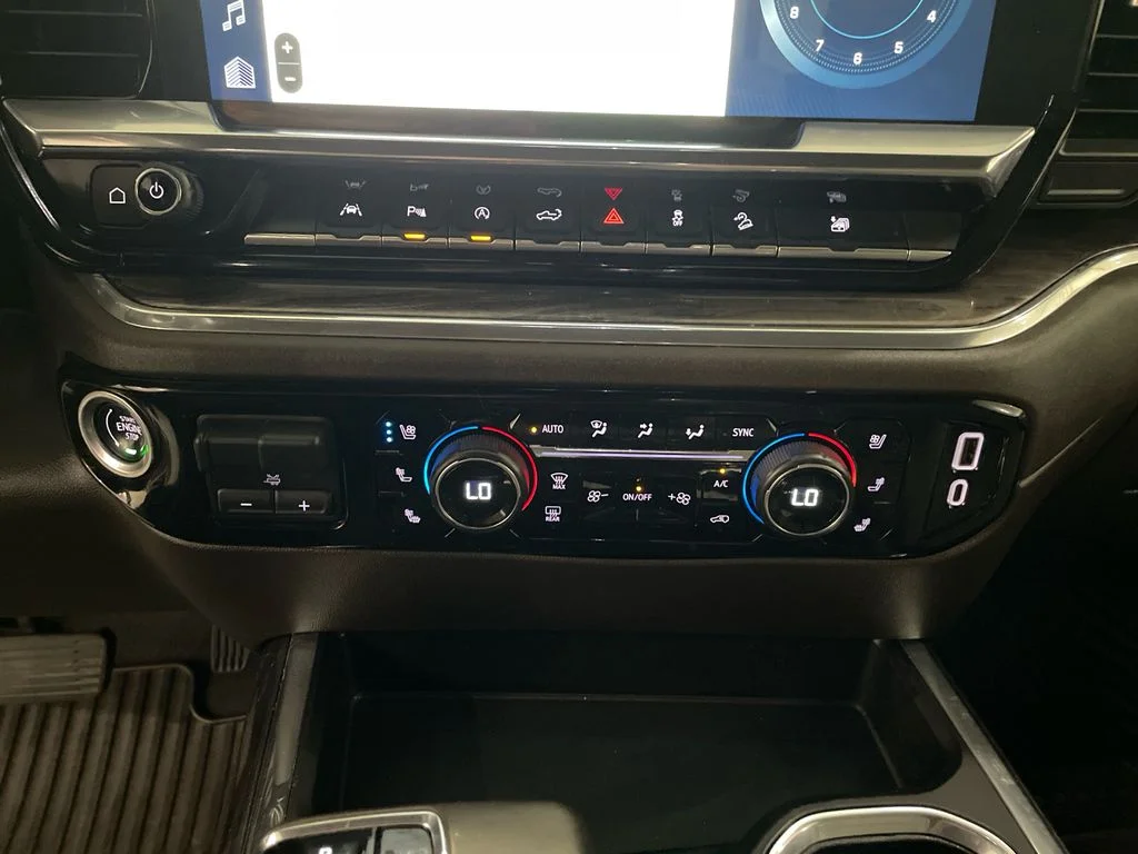 Used 2024 Iridescent Pearl Tricoat Chevrolet LTZ image 19