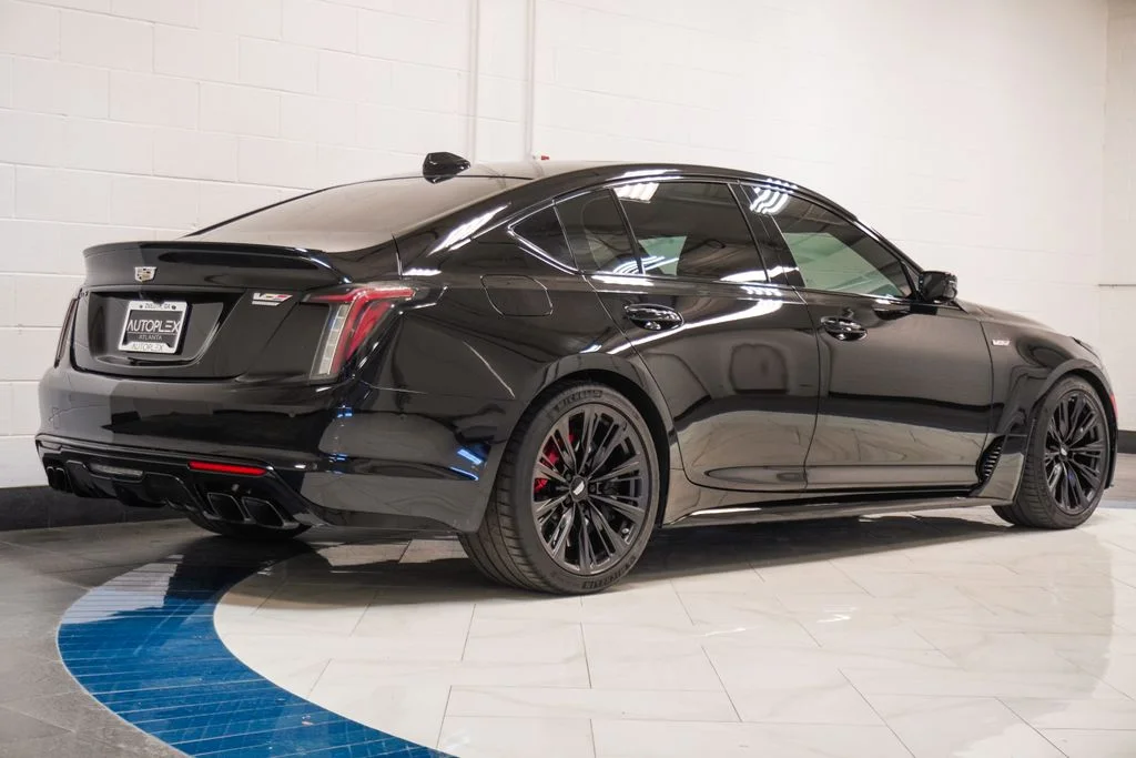 Used 2022 Black Cadillac V-Series image 32
