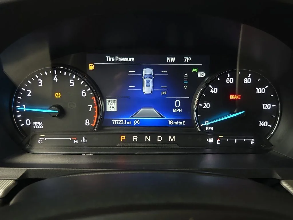 Used 2020 Gray Ford XLT image 23
