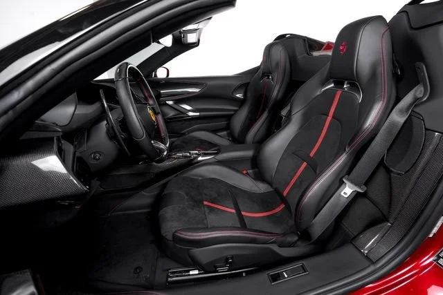Used 2023 Rosso California Ferrari  image 4