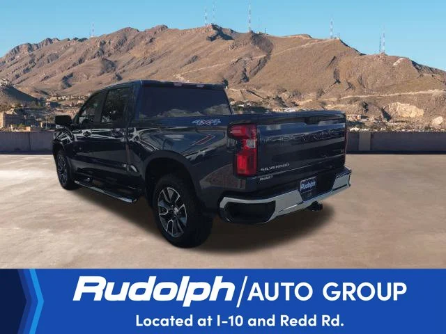 Used 2022 Blue Chevrolet LT image 3