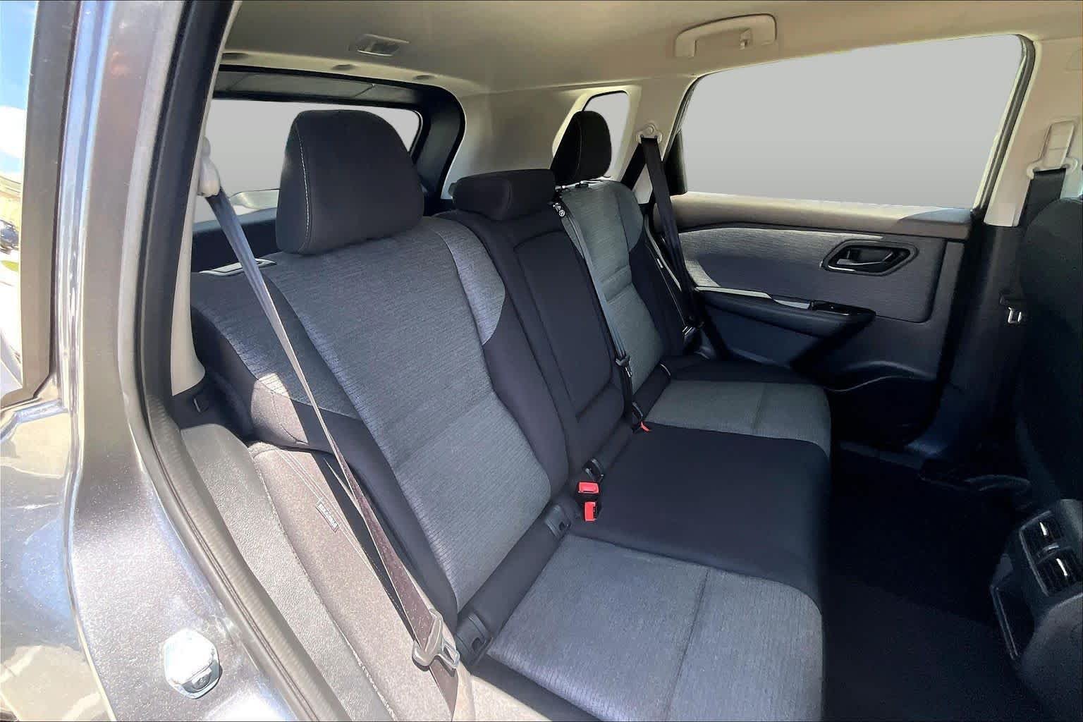 Used 2021 Gun Metallic Nissan S image 19