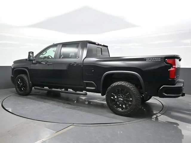 New 2026 Black Chevrolet LT image 3