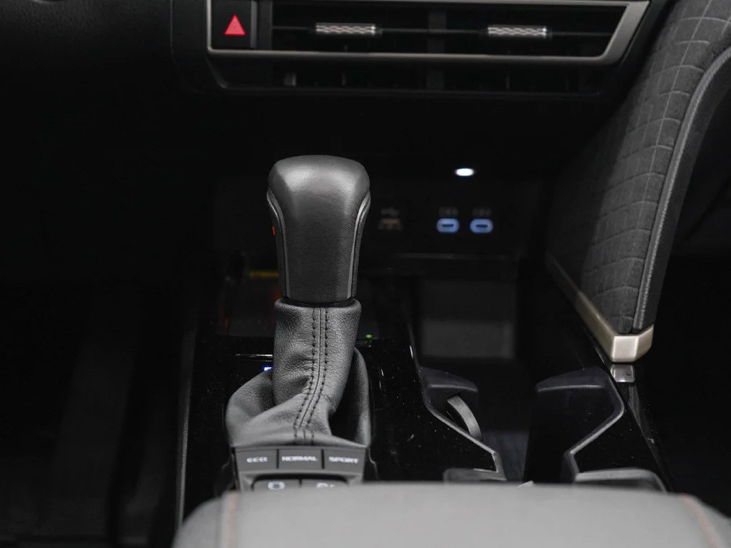 Used 2026  Toyota LE image 16