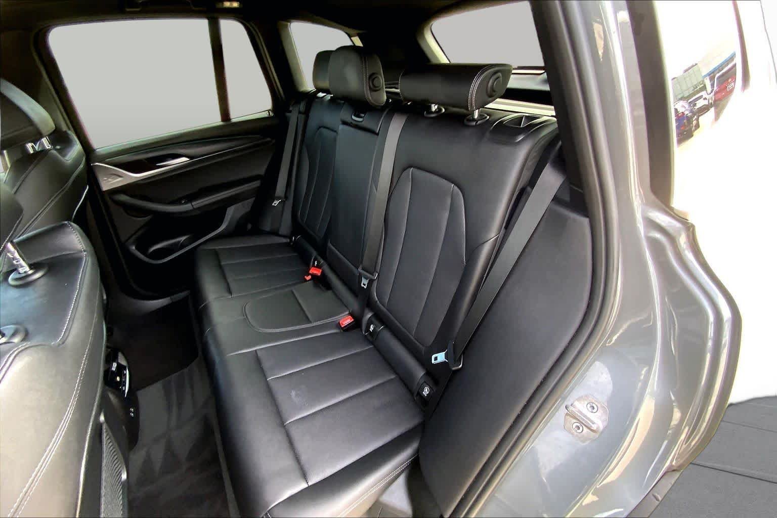 Used 2023 Skyscraper Gray Metallic BMW sDrive30i image 20