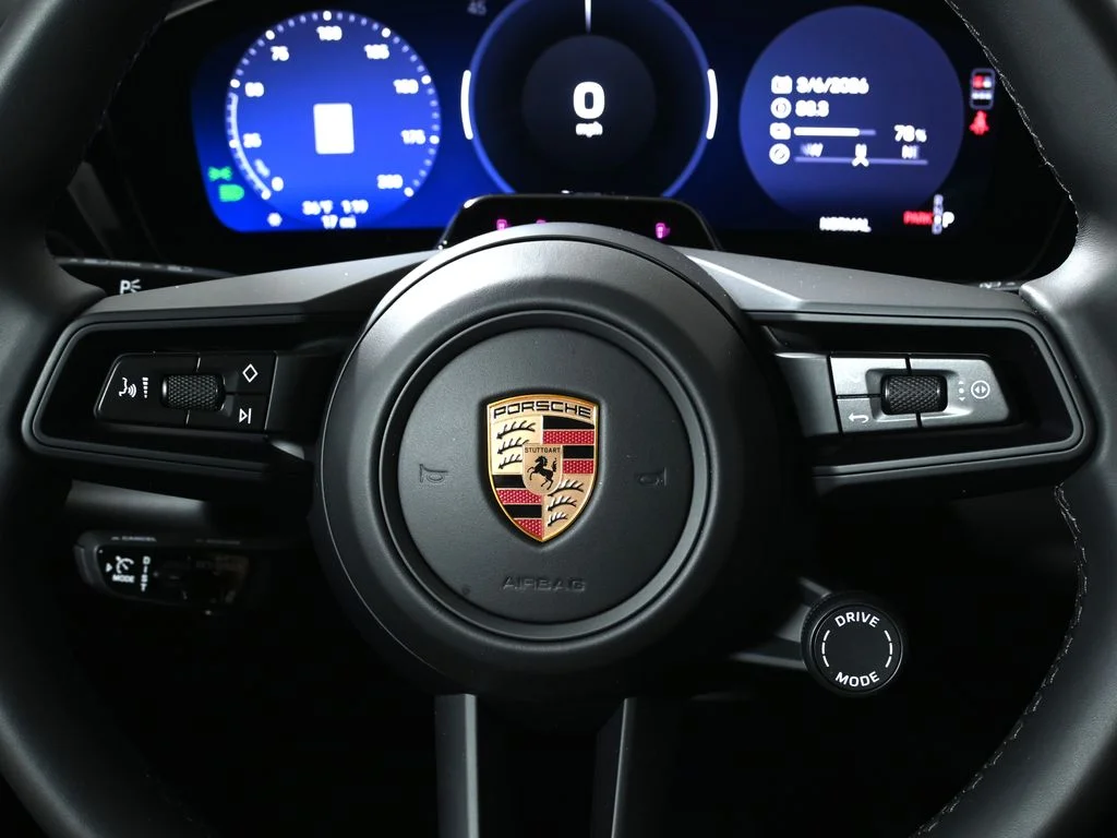 New 2026 Green Porsche 4 image 19