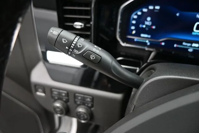 Used 2022 White Chevrolet LT Trail Boss image 17