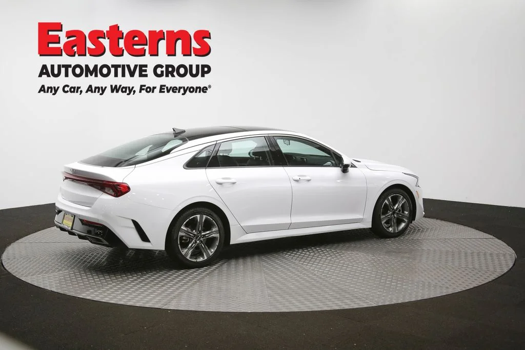 Used 2022 White Kia EX image 42