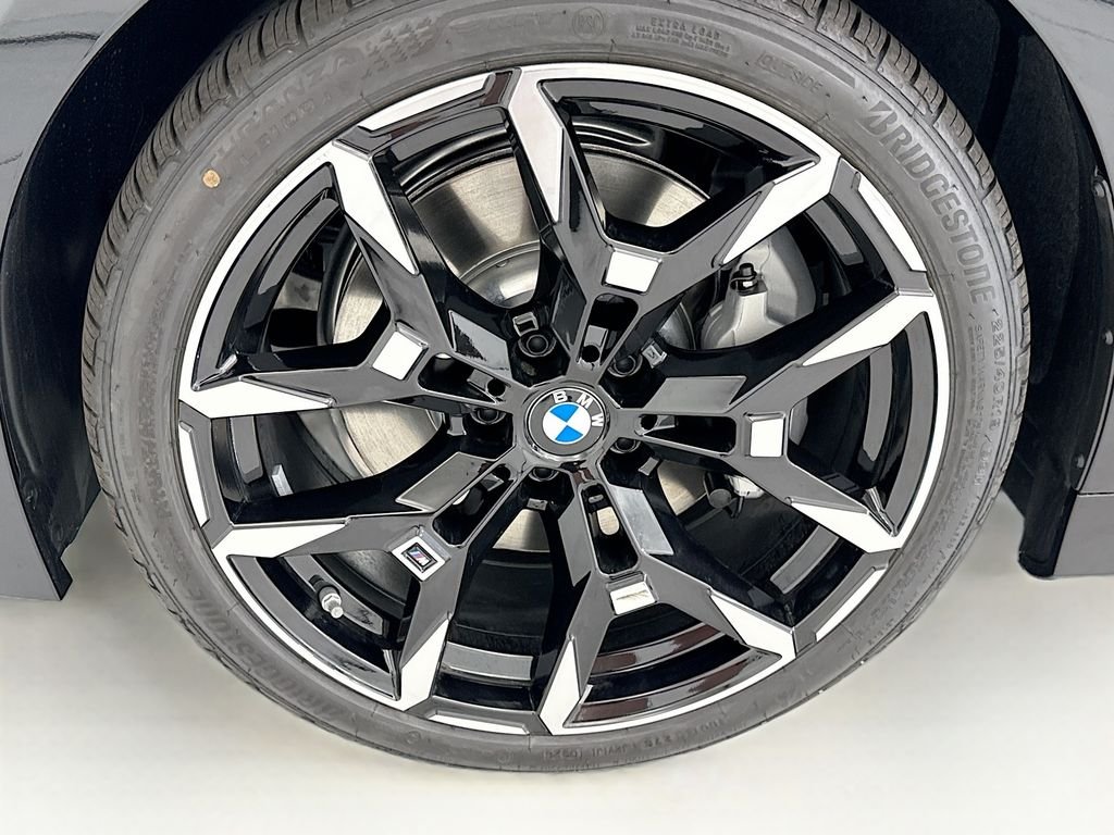 New 2026 Black Sapphire Metallic BMW 330i image 29