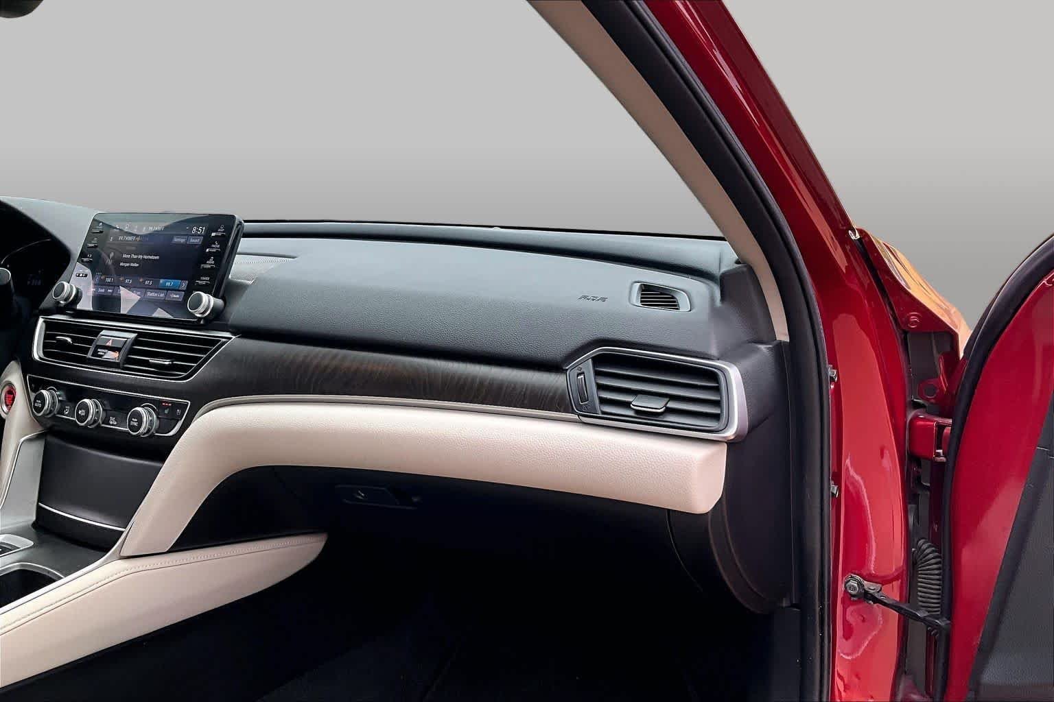 Used 2021 Radiant Red Metallic Honda Touring image 18