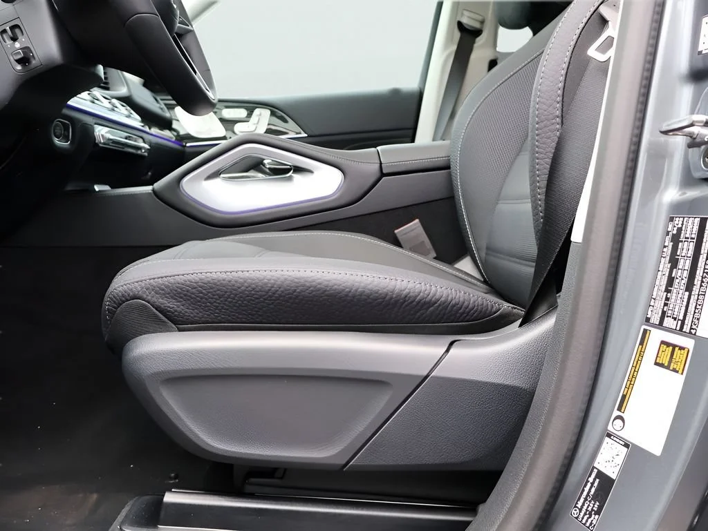 New 2026 Selenite Grey Metallic Mercedes-Benz GLE 450 image 77