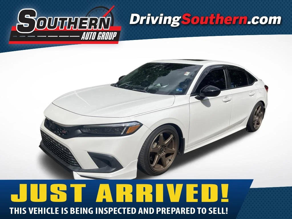 Used 2023 White Honda Si image 1