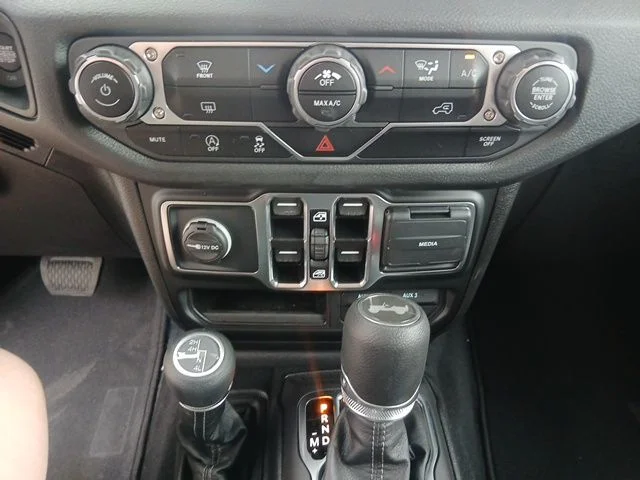 2025 Jeep Wrangler 4-Door Sport S - Photo 33