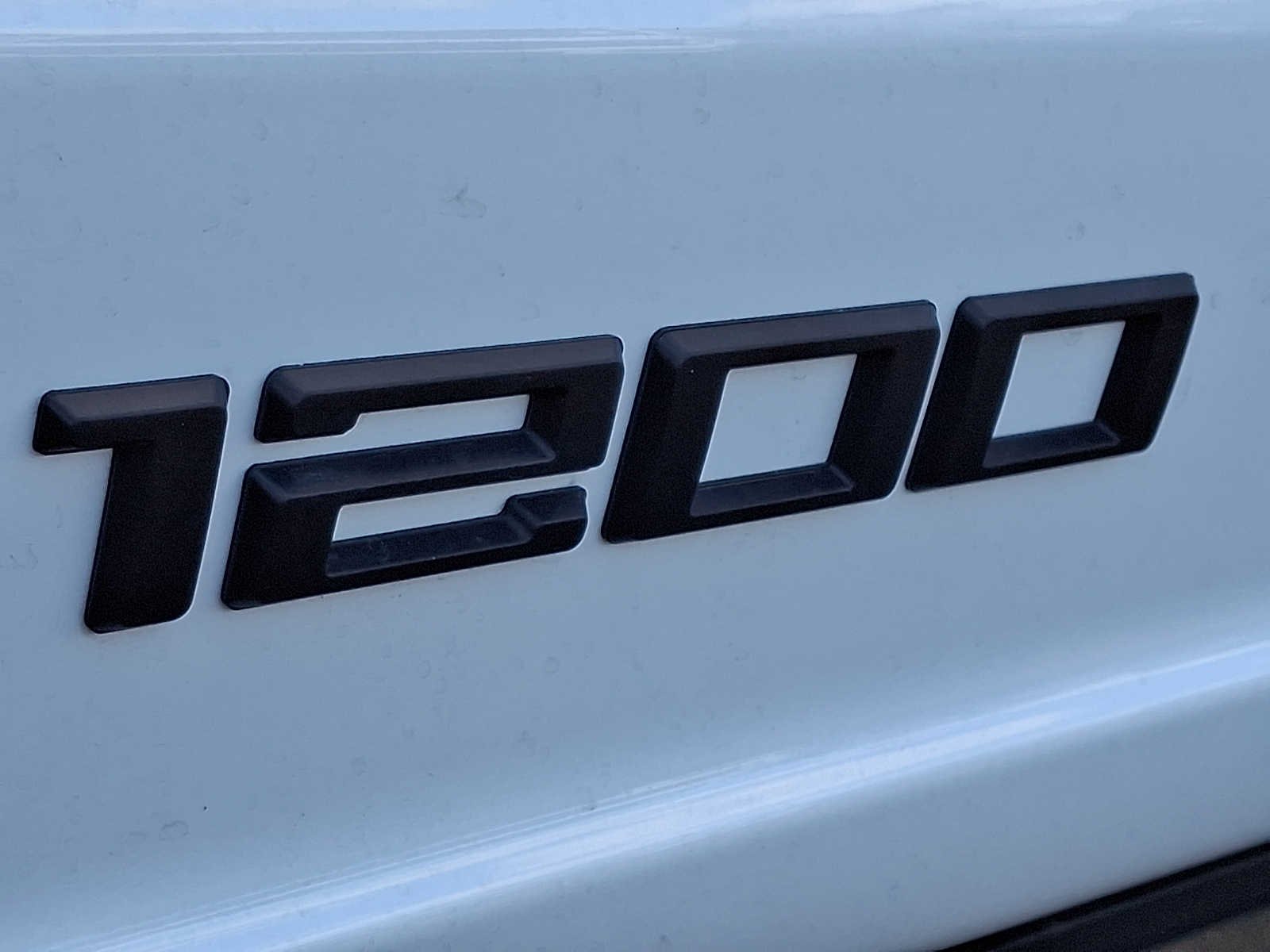 New 2026 Star White Metallic Tri-Coat Ford F-250® Lariat® image 20