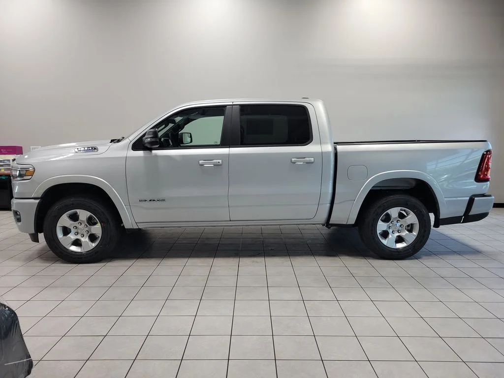 New 2026 Silver Zynith Exterior Paint RAM Big Horn/Lone Star image 5