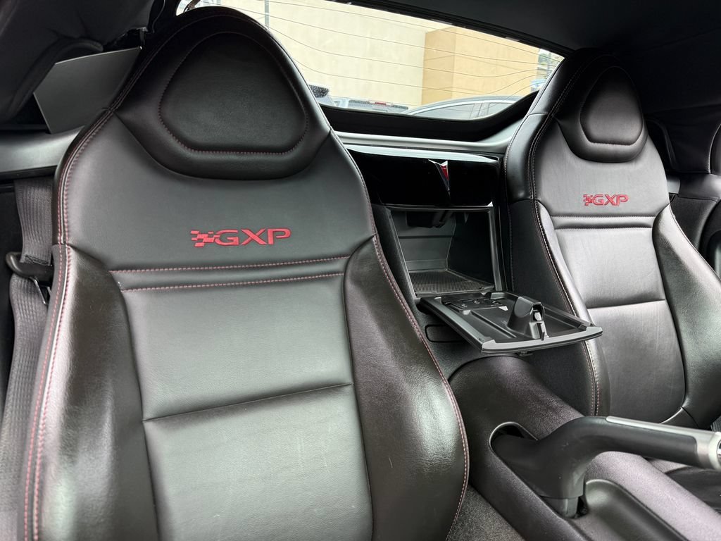 Used 2009 MYSTERIOUS (BLACK) Pontiac GXP image 21