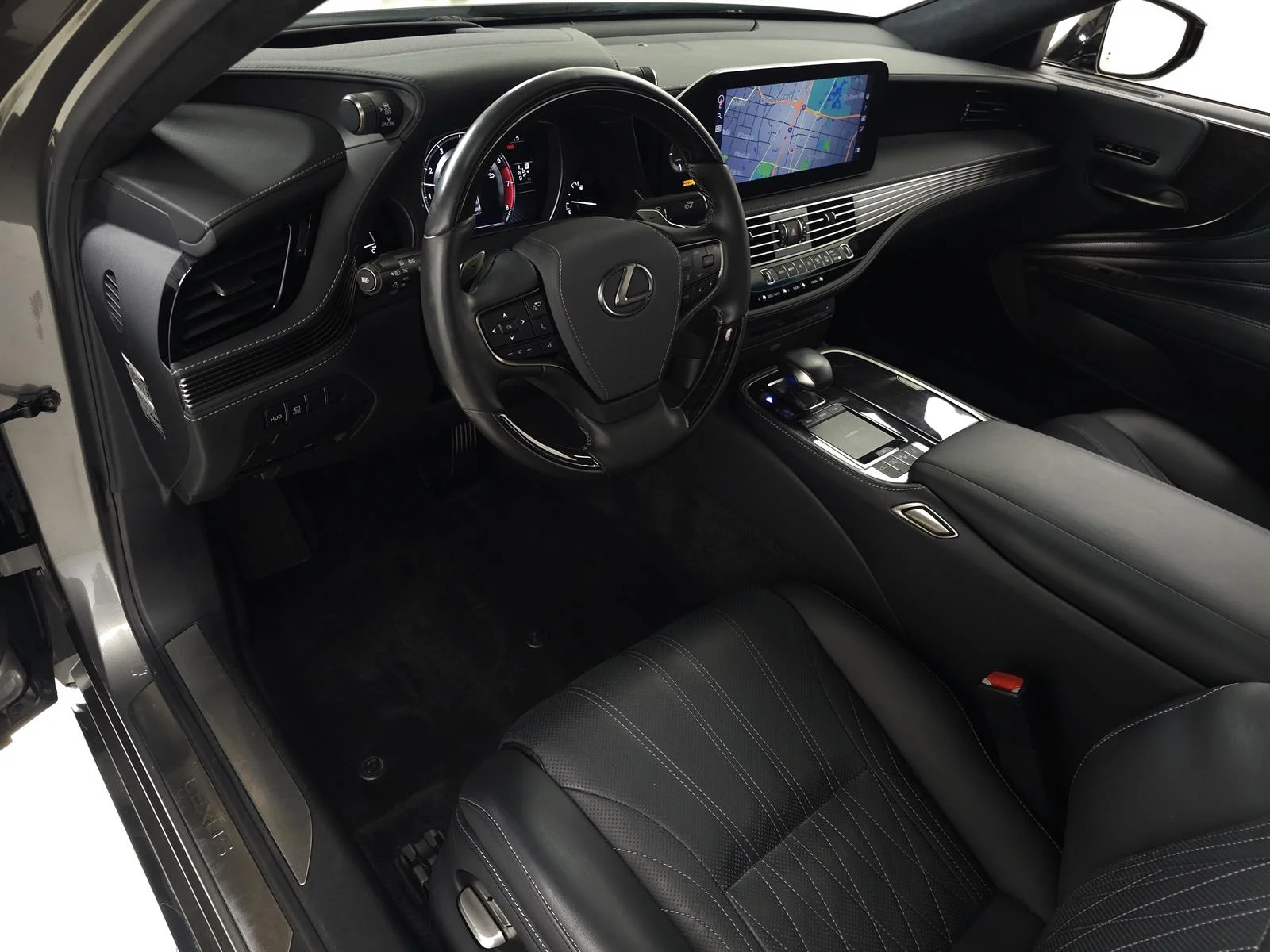 Certified Used 2021 Manganese Lexus LUXURY image 16