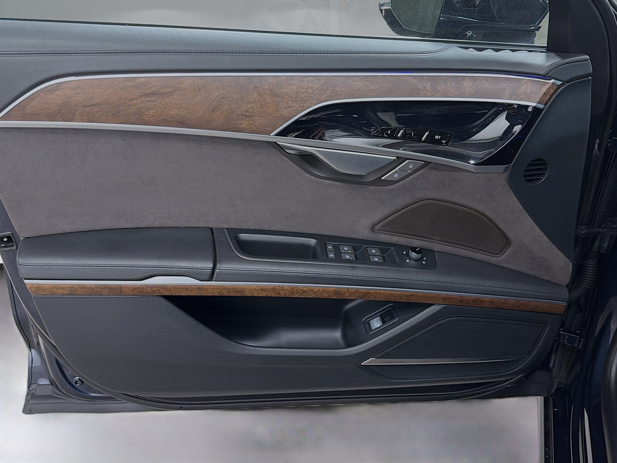 2023 Audi A8 Base - Photo 21