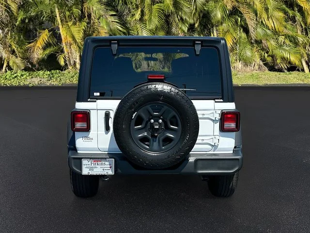New 2026 Bright White Clear-Coat Exterior Paint Jeep Sport image 5