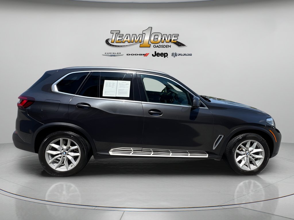 Used 2023 Dark Graphite BMW xDrive40i image 10
