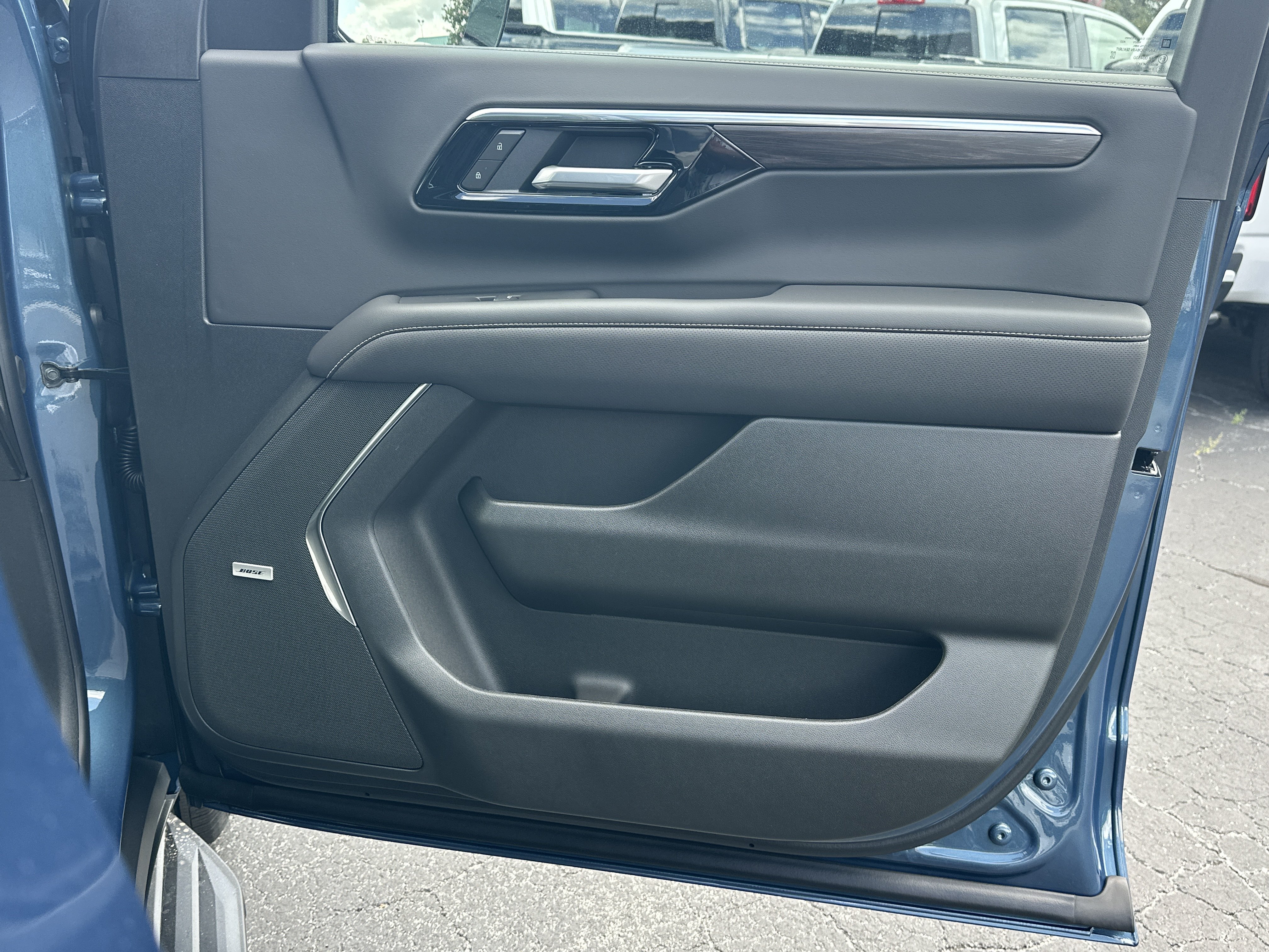2026 Chevrolet Tahoe Premier - Photo 15