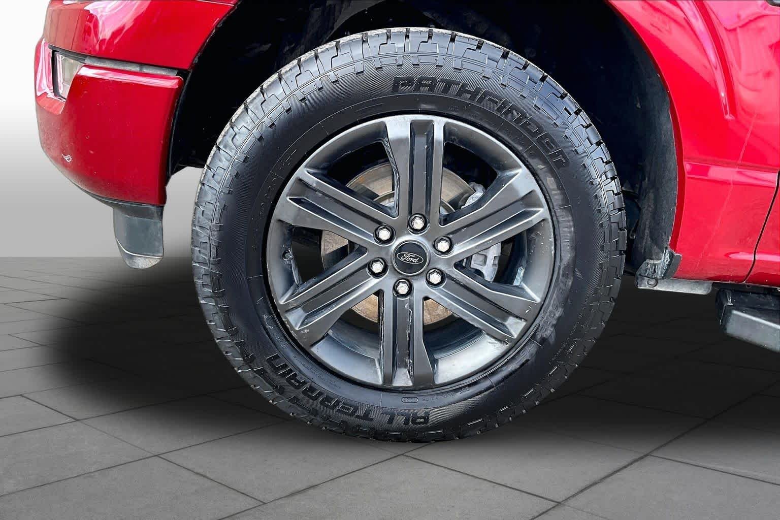 Certified Used 2021 Rapid Red Metallic Tinted Clearcoat Ford LARIAT image 13