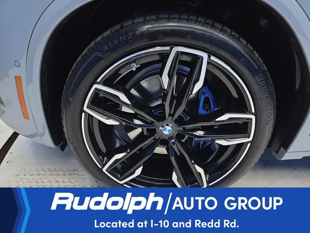 Used 2024 Gray BMW M40i image 32