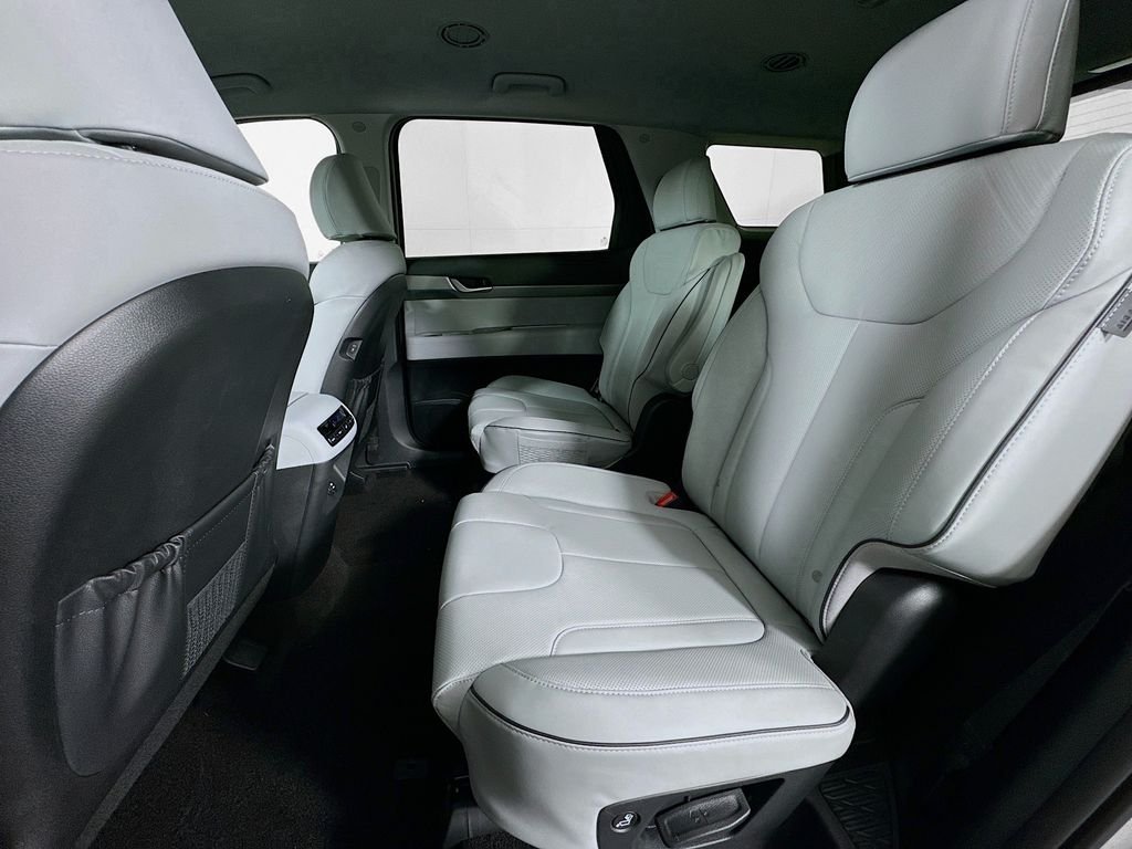 Certified Used 2025 Silver Hyundai SEL image 14