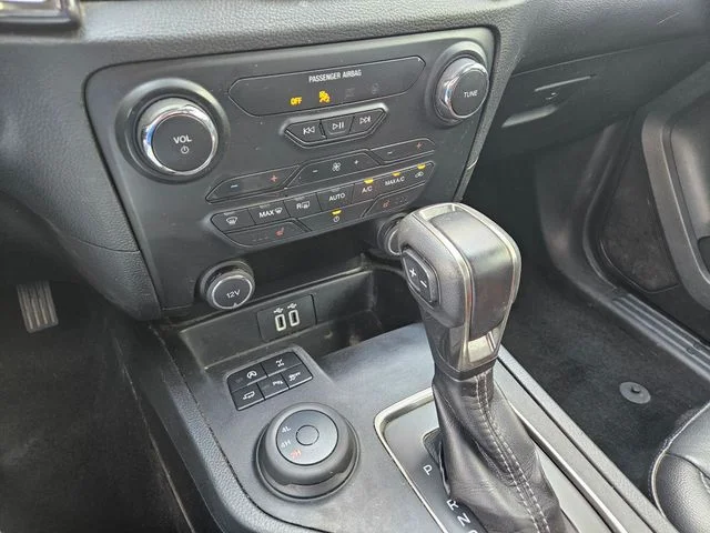 Used 2019 Ingot Silver Ford Lariat image 14