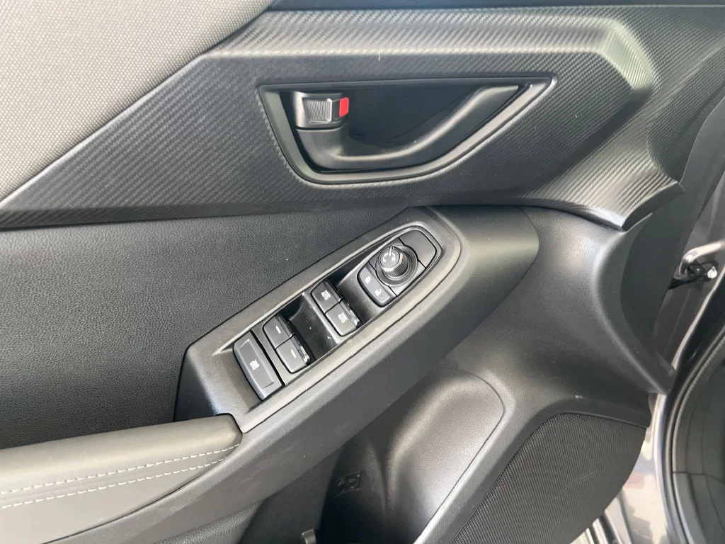 New 2026 MAGNETITE GRAY PEARL Subaru Premium image 13