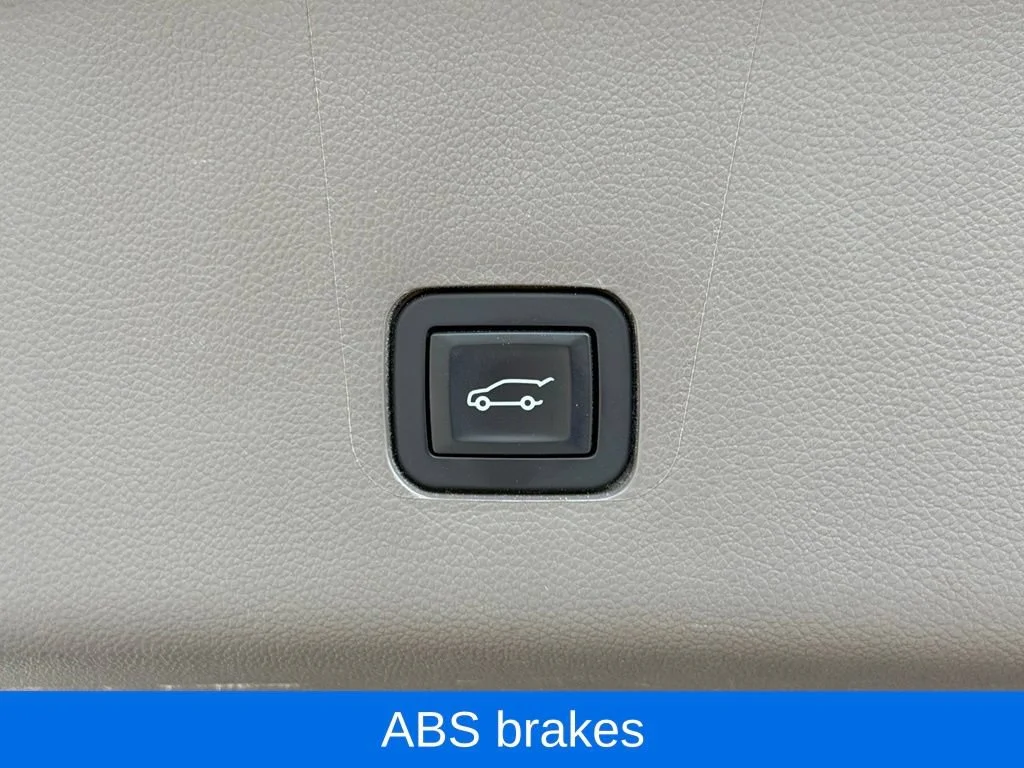 Used 2019 SATIN STEEL METALLIC Chevrolet LT Cloth image 15