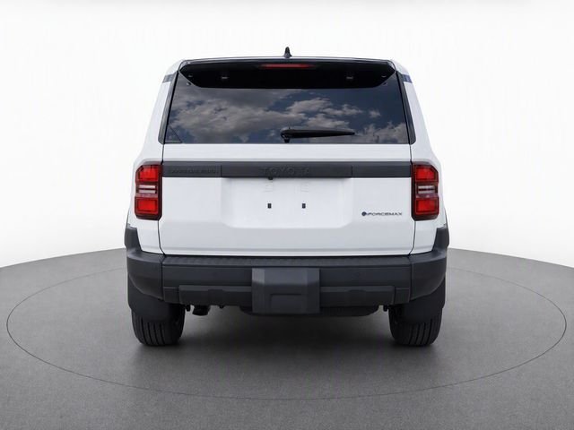 Used 2024 White Toyota 1958 image 7