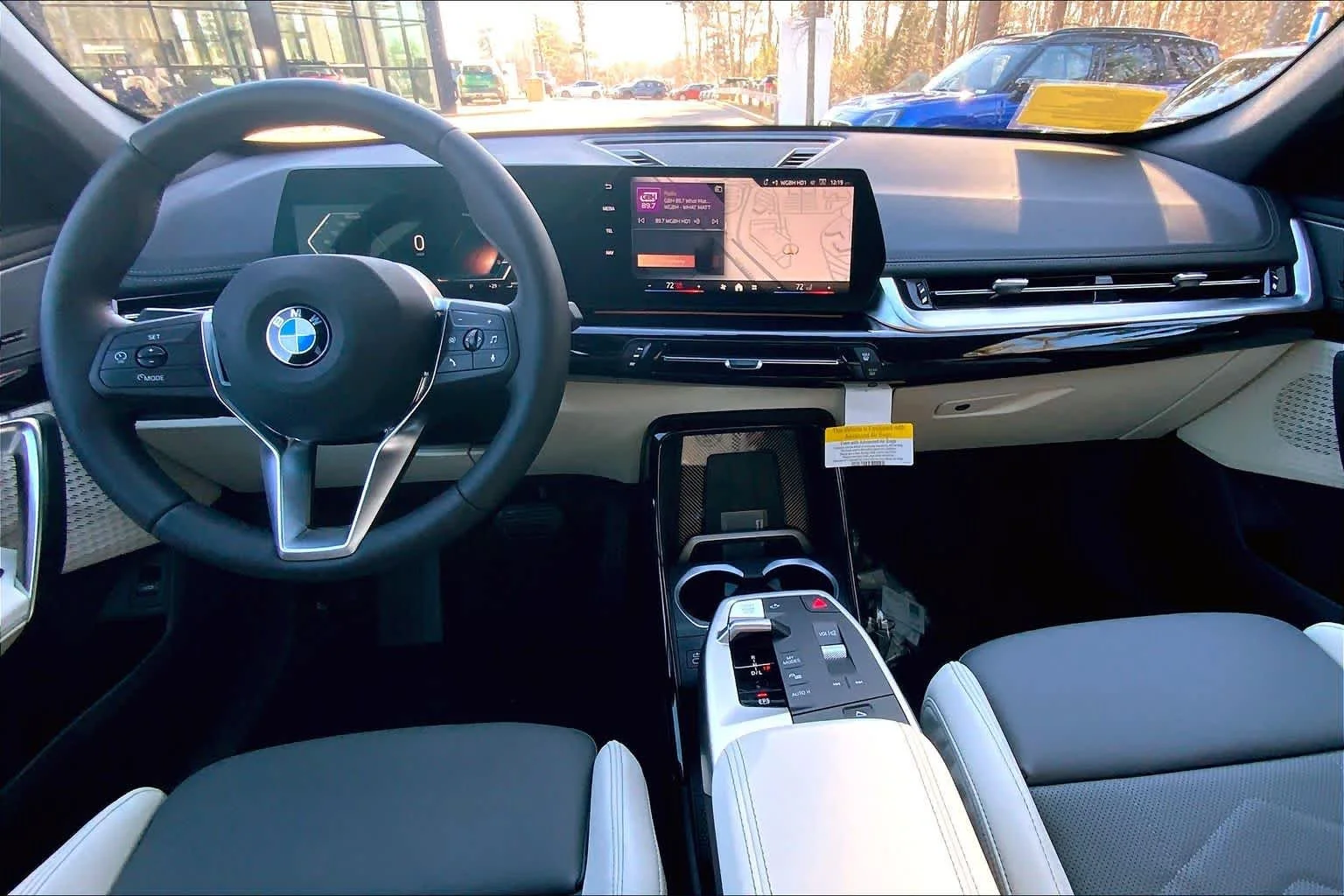 Used 2026 Alpine White BMW xDrive28i image 5