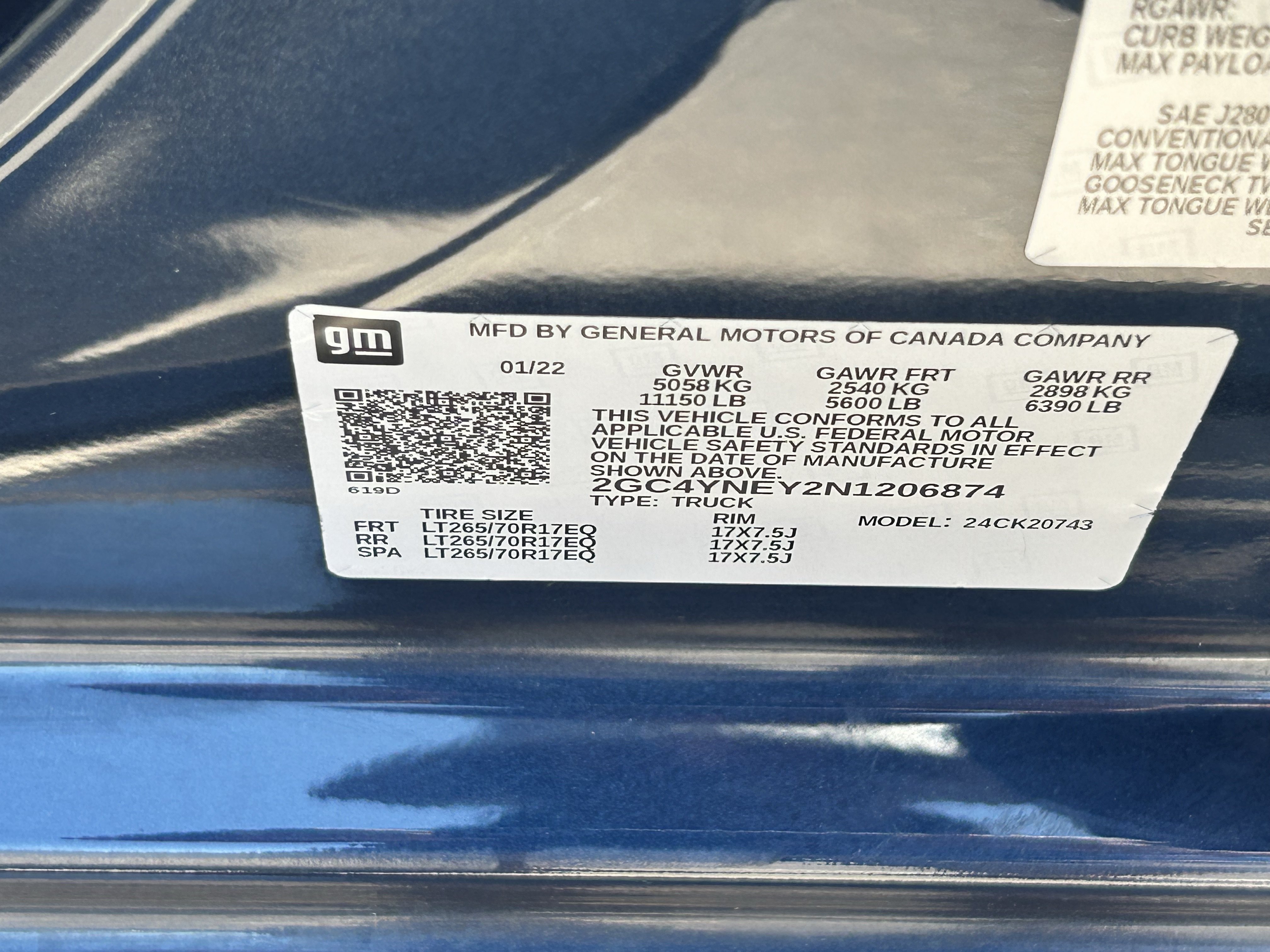 Certified Used 2022 Northsky Blue Metallic Chevrolet LT image 32