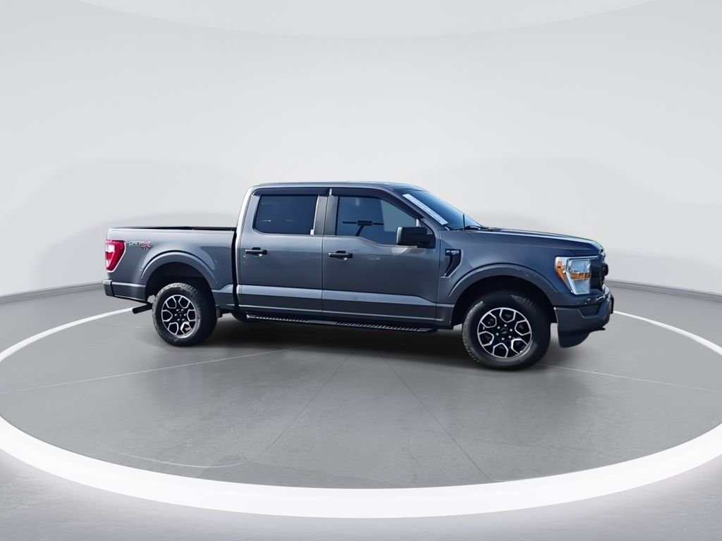 Used 2022 Gray Ford XL image 2