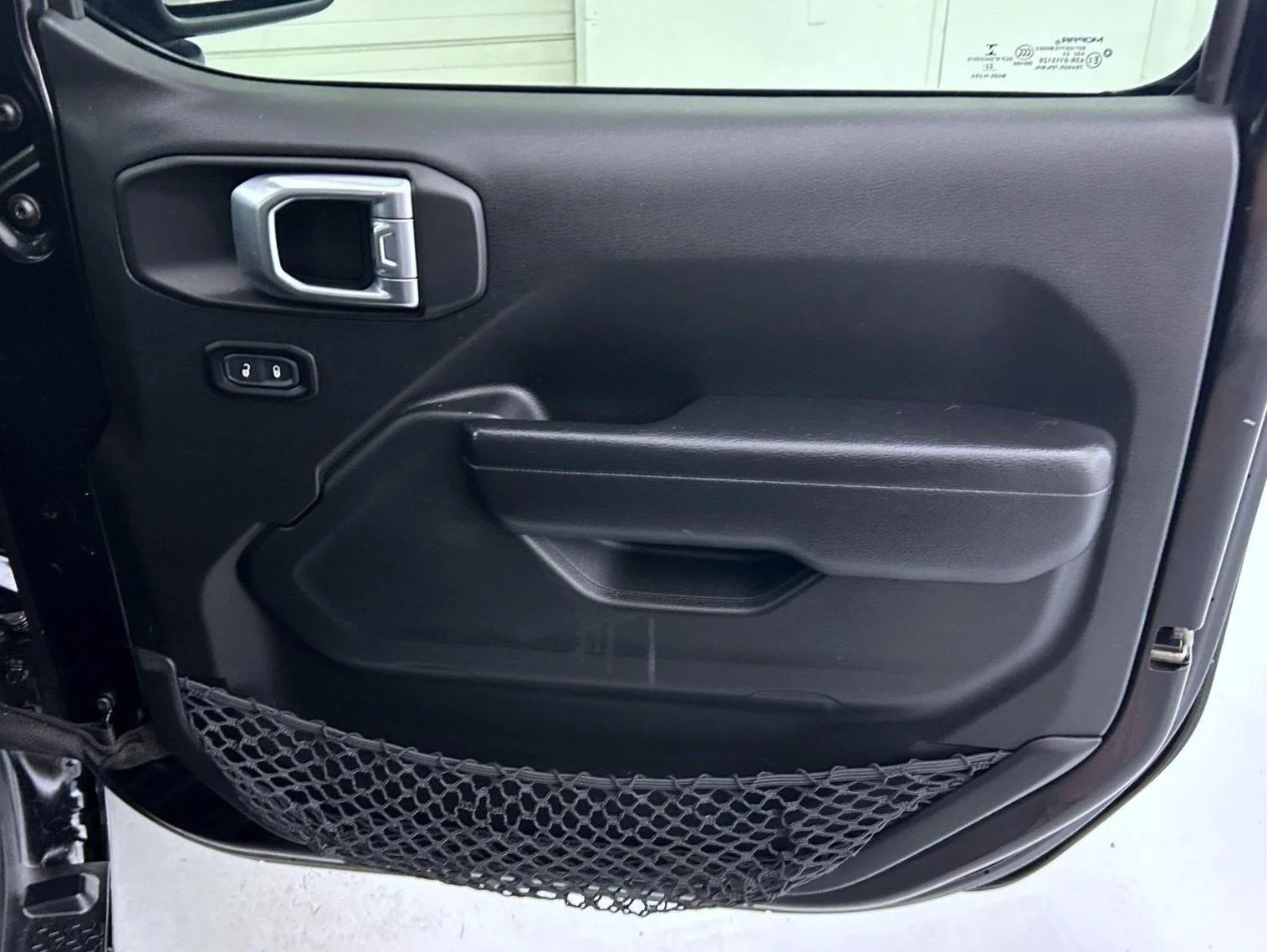 Used 2023 Black Jeep Sport S image 13