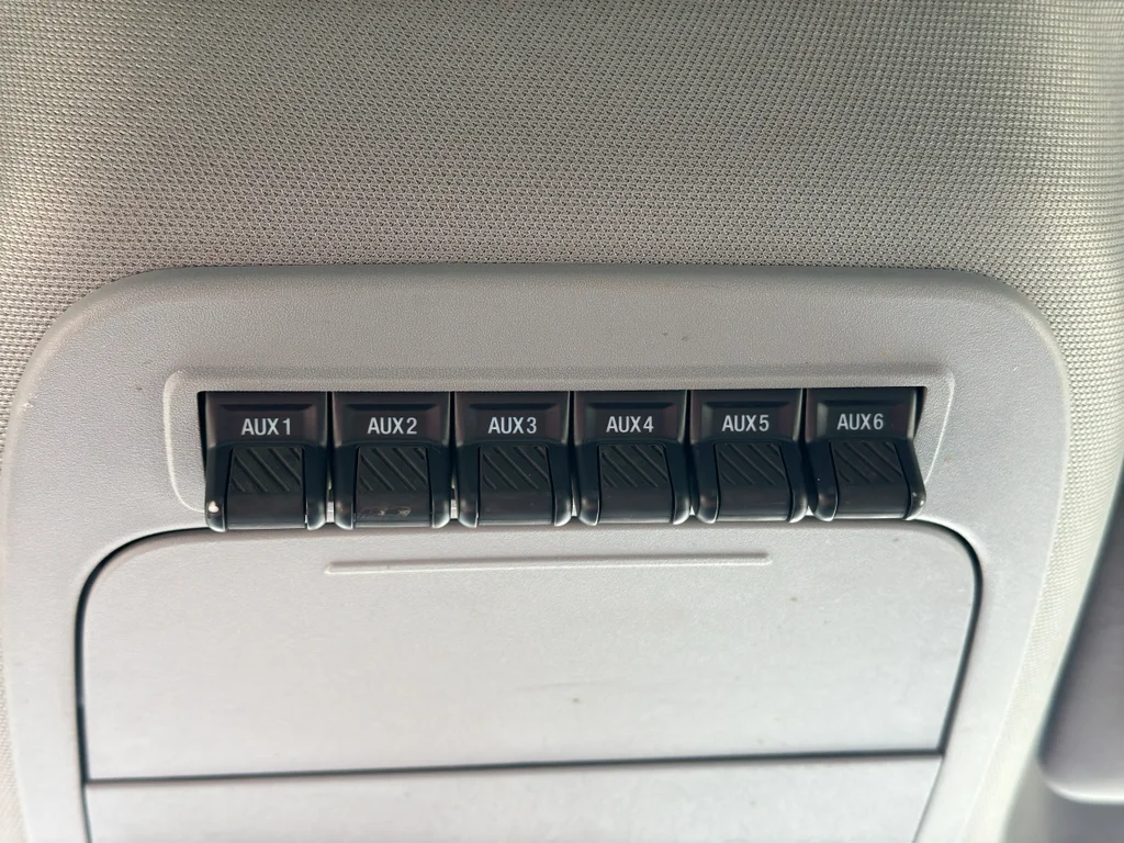 Used 2024 Oxford White Ford XLT image 25