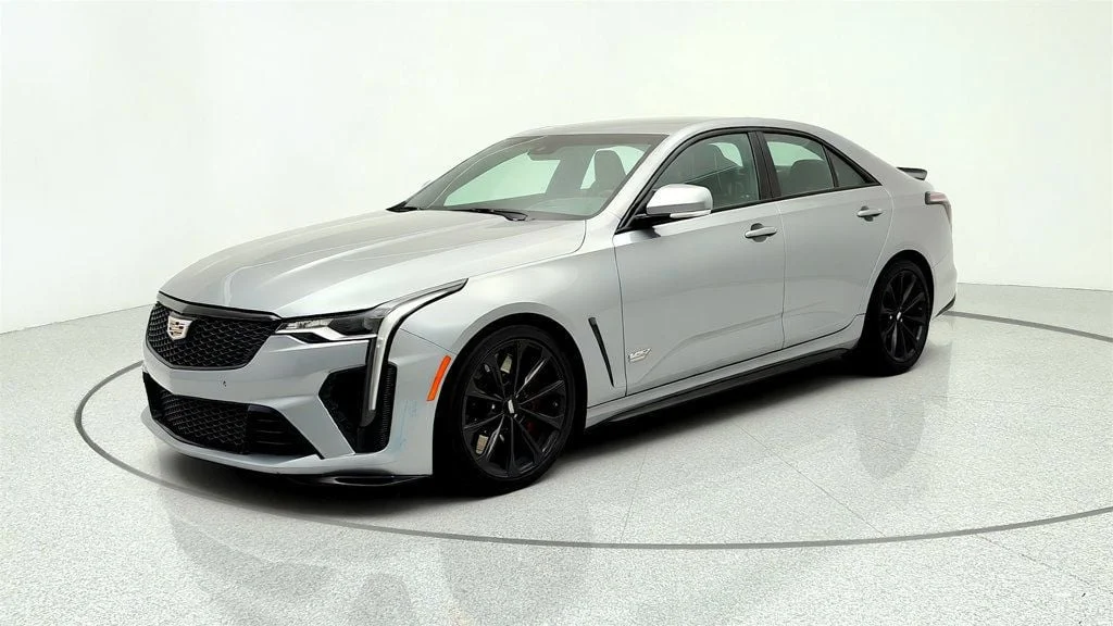 2024 Cadillac CT4's photo