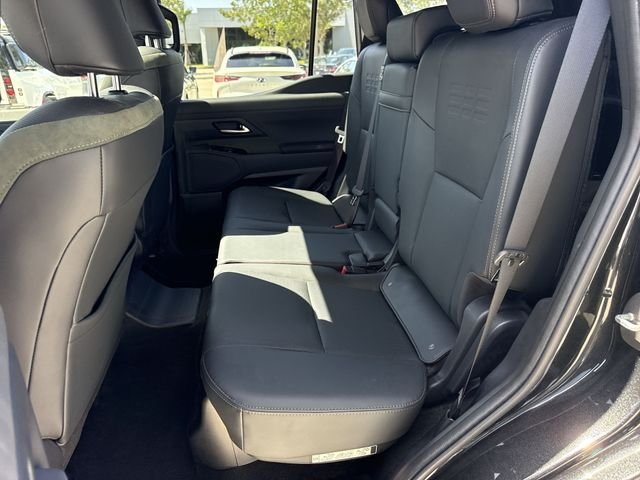 2025 Lexus GX Overtrail - Photo 23