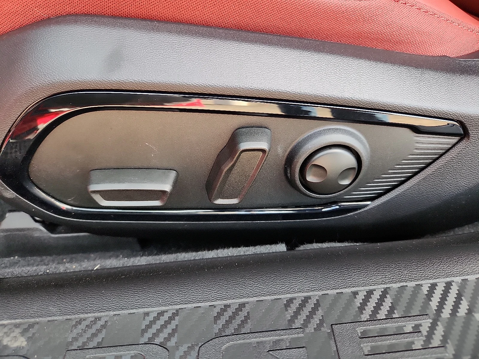 New 2026 PR6 Redeye Dodge SCAT PACK PLUS 2-DOOR AWD image 12